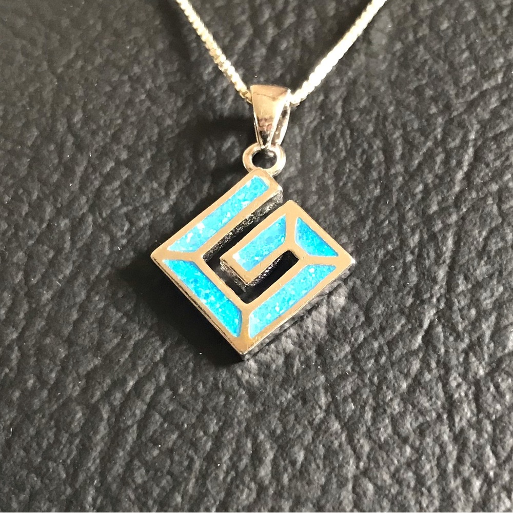 NWOT BLUE OPAL Inlay GEMSTONE 925 Sterling Silver Pendant only